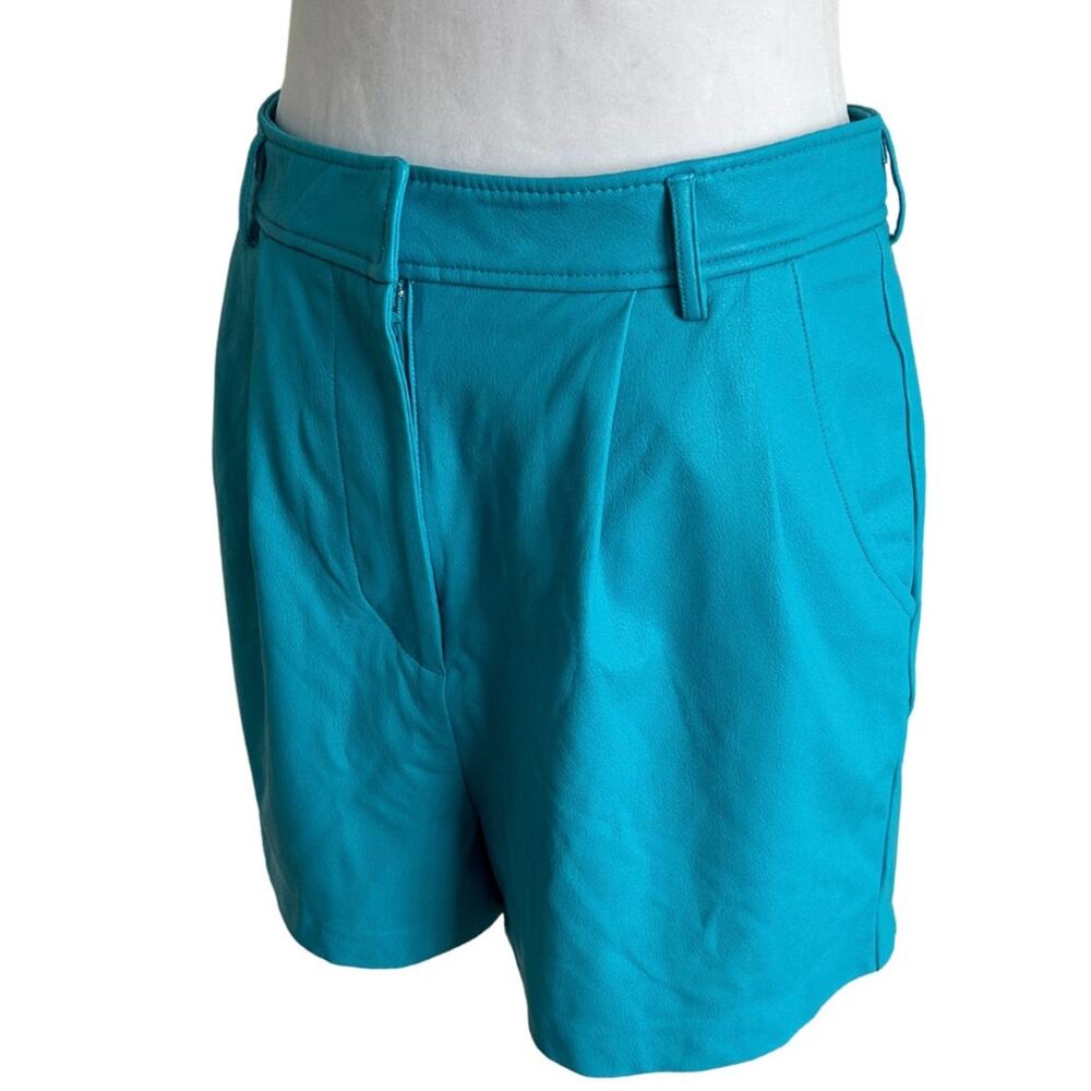 Amanda Uprichard Leather High Waisted Pleated Jane Shorts I M